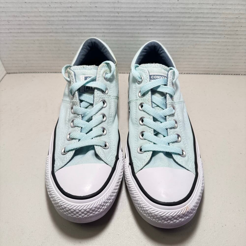 Converse whimsical light blue low top chucks sz 8/EU 39 - small stained area